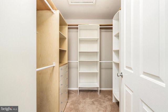 4 BENJAMIN RUSH LN, Princeton, NJ 08540