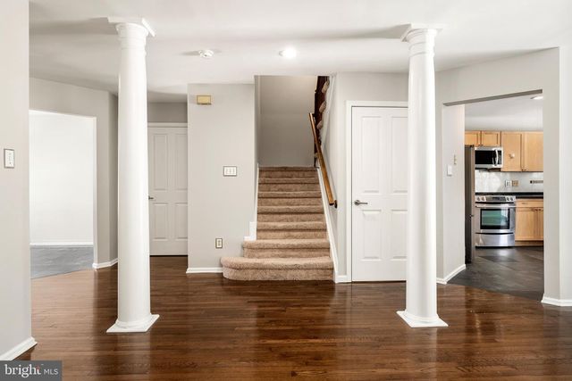 4 BENJAMIN RUSH LN, Princeton, NJ 08540