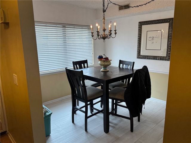 181 Bay Village Drive, Irondequoit, NY 14609