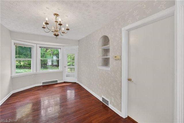 1274 Dorsh Road, South Euclid, OH 44121