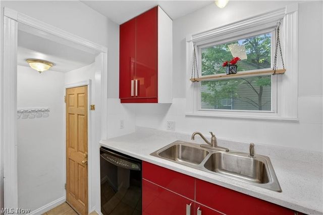 1274 Dorsh Road, South Euclid, OH 44121
