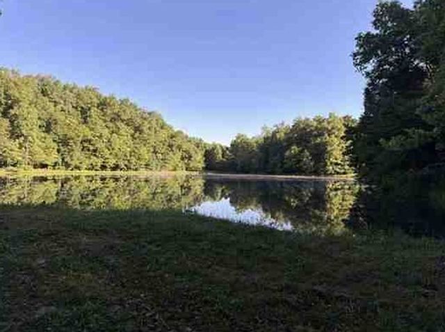 7117 Old Mill Creek Rd, Lyles, TN 37098