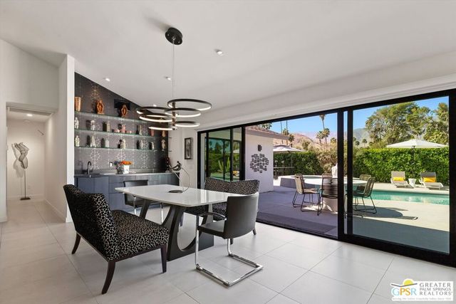 2275 S Pebble Beach Drive, Palm Springs, CA 92264