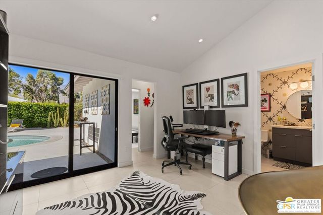 2275 S Pebble Beach Drive, Palm Springs, CA 92264