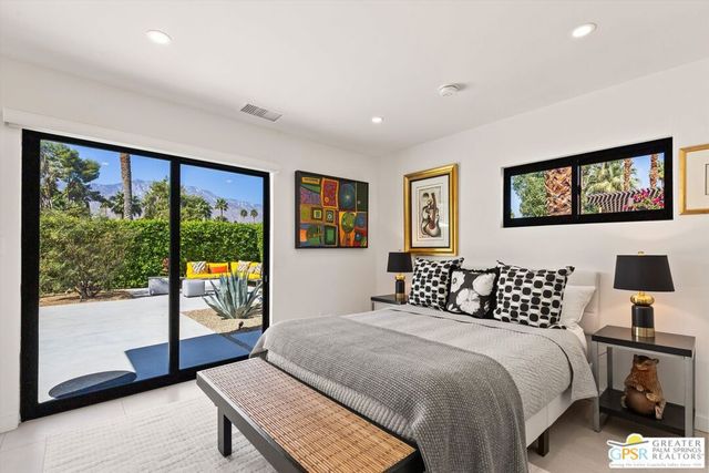 2275 S Pebble Beach Drive, Palm Springs, CA 92264