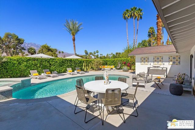 2275 S Pebble Beach Drive, Palm Springs, CA 92264