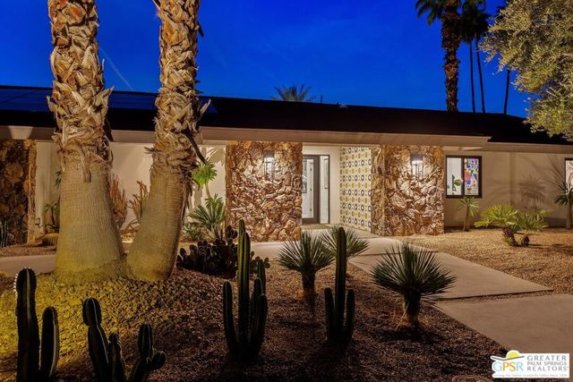 2275 S Pebble Beach Drive, Palm Springs, CA 92264