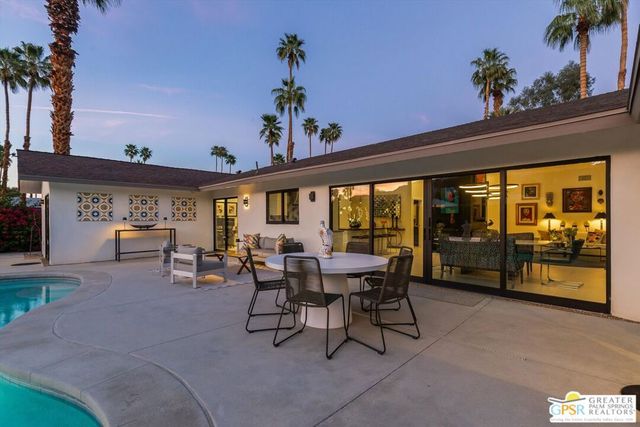 2275 S Pebble Beach Drive, Palm Springs, CA 92264
