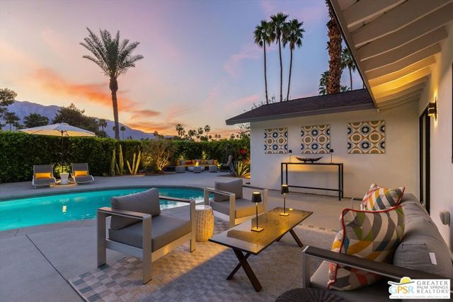 2275 S Pebble Beach Drive, Palm Springs, CA 92264