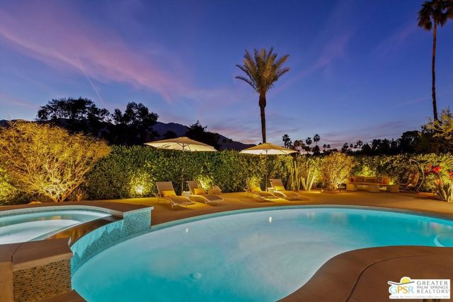 2275 S Pebble Beach Drive, Palm Springs, CA 92264