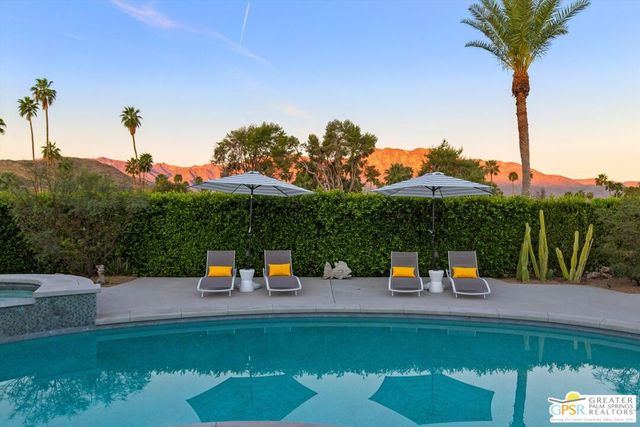 2275 S Pebble Beach Drive, Palm Springs, CA 92264