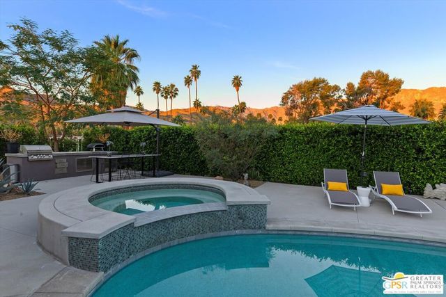 2275 S Pebble Beach Drive, Palm Springs, CA 92264