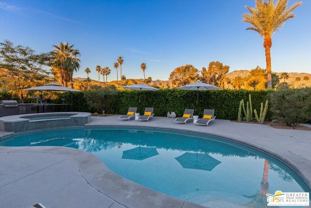 2275 S Pebble Beach Drive, Palm Springs, CA 92264