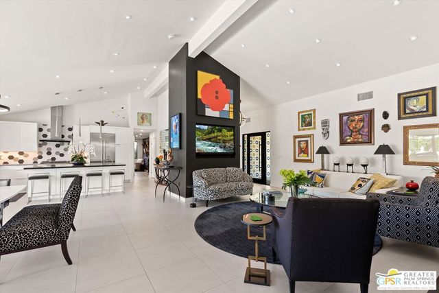 2275 S Pebble Beach Drive, Palm Springs, CA 92264