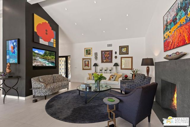 2275 S Pebble Beach Drive, Palm Springs, CA 92264