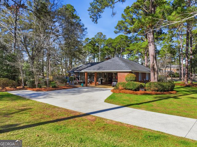 2200 Wycliff Lane, Albany, GA 31721