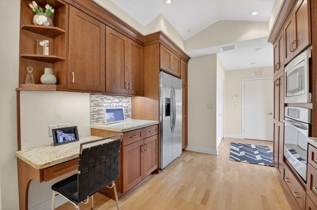 19699 Waters Pond Lane 601, Boca Raton, FL 33434