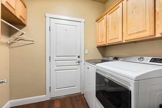 704 Wagon Wheel Ln, Lincoln, CA 95648