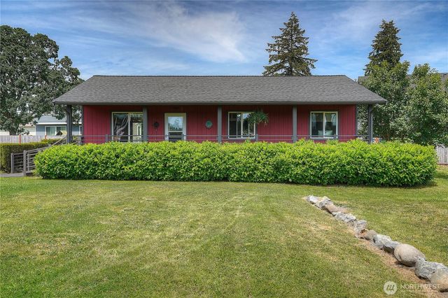 18109 28th Avenue E, Tacoma, WA 98445