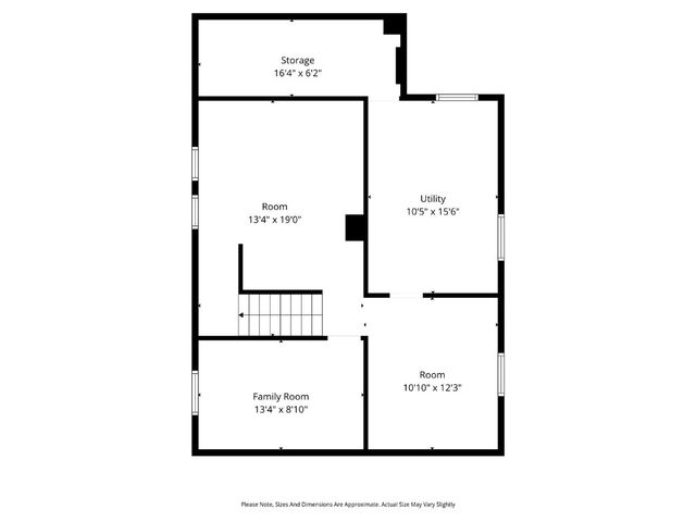 503 2nd E, Newhall, IA 52315