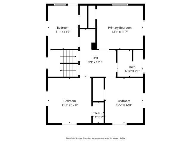 503 2nd E, Newhall, IA 52315