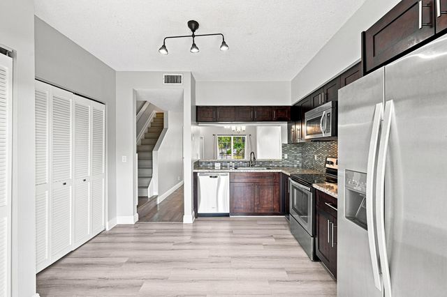 5372 Jubilee Way, Margate, FL 33063