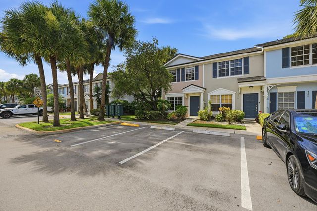 5372 Jubilee Way, Margate, FL 33063