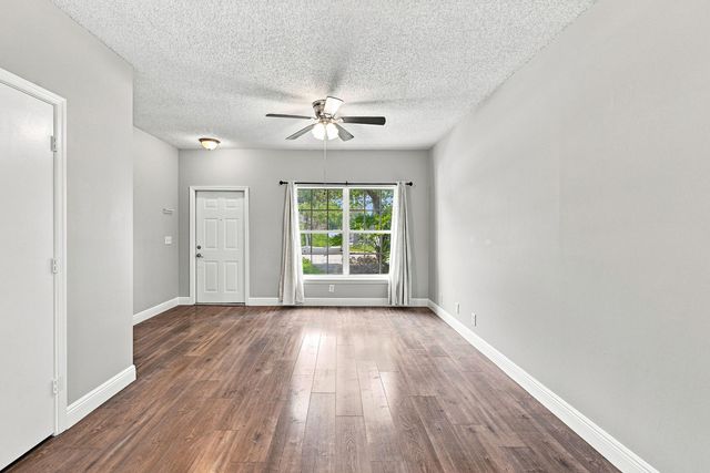 5372 Jubilee Way, Margate, FL 33063