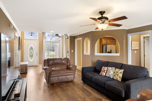 1875 Franklin Hayes Rd, Pulaski, TN 38478