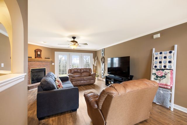 1875 Franklin Hayes Rd, Pulaski, TN 38478