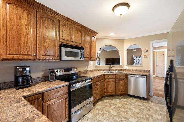 1875 Franklin Hayes Rd, Pulaski, TN 38478