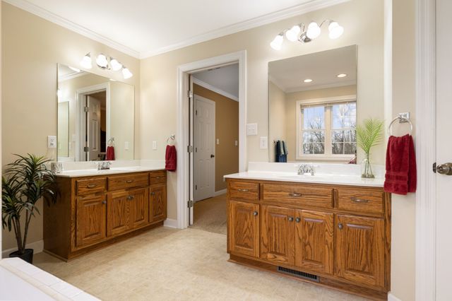 1875 Franklin Hayes Rd, Pulaski, TN 38478