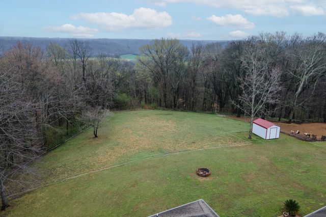 1875 Franklin Hayes Rd, Pulaski, TN 38478