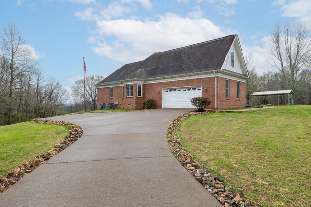 1875 Franklin Hayes Rd, Pulaski, TN 38478