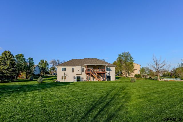 11840 S 202Nd Circle, Gretna, NE 68028