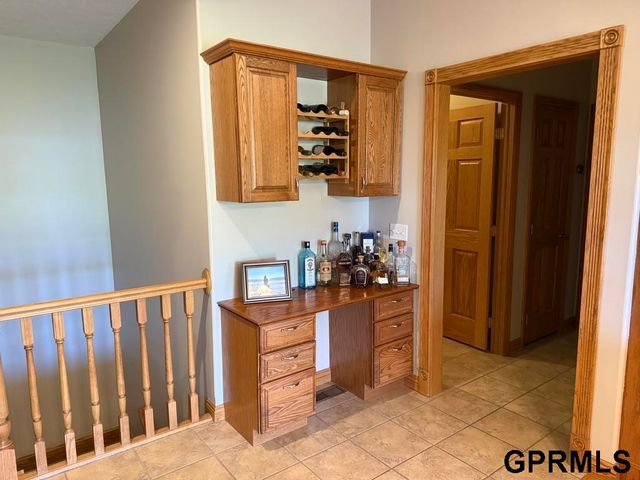 11840 S 202Nd Circle, Gretna, NE 68028