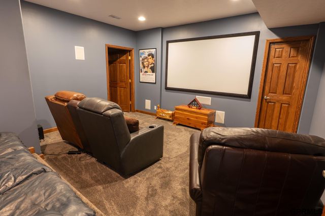 11840 S 202Nd Circle, Gretna, NE 68028