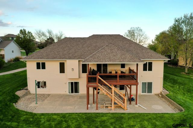 11840 S 202Nd Circle, Gretna, NE 68028