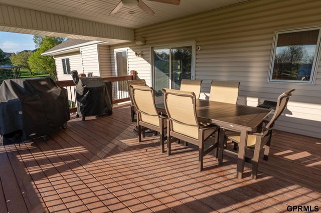 11840 S 202Nd Circle, Gretna, NE 68028