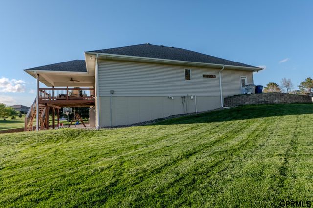11840 S 202Nd Circle, Gretna, NE 68028