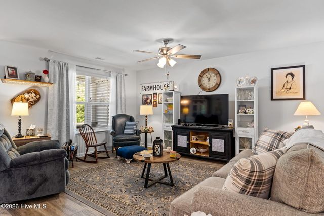 217 Wild Raven Street NW, Shallotte, NC 28470