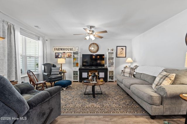 217 Wild Raven Street NW, Shallotte, NC 28470