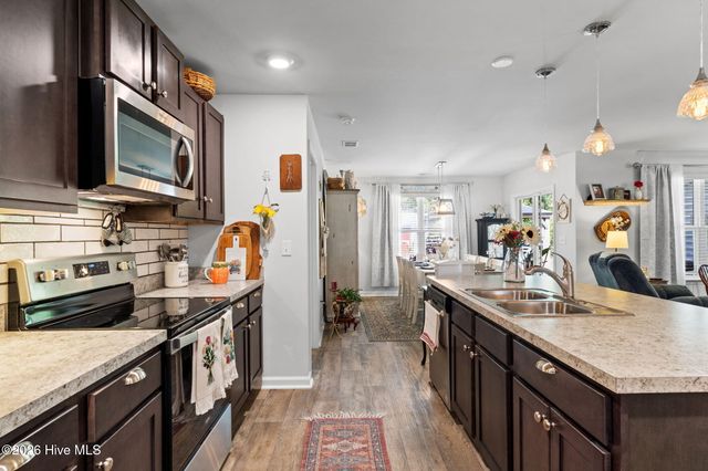 217 Wild Raven Street NW, Shallotte, NC 28470