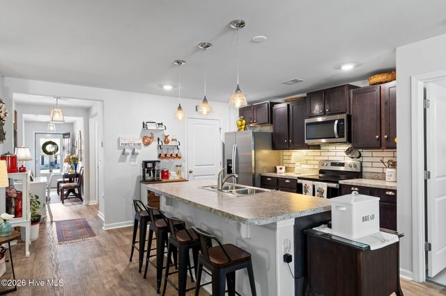 217 Wild Raven Street NW, Shallotte, NC 28470