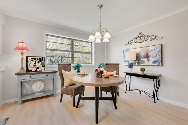 705 SW Sunnybrook Drive, Burleson, TX 76028