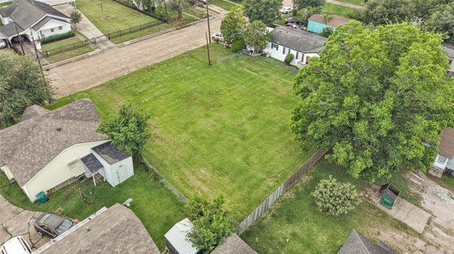 108 N Randall Street, Pasadena, TX 77506