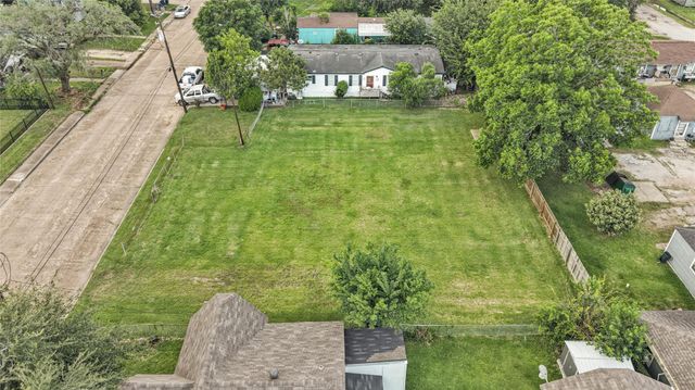 108 N Randall Street, Pasadena, TX 77506