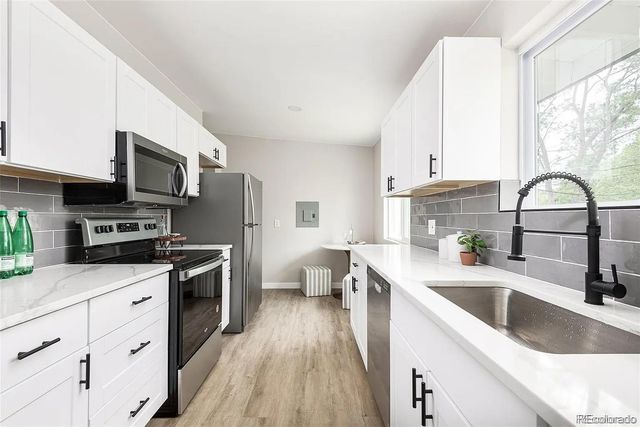 691 S Simms Street, Lakewood, CO 80228