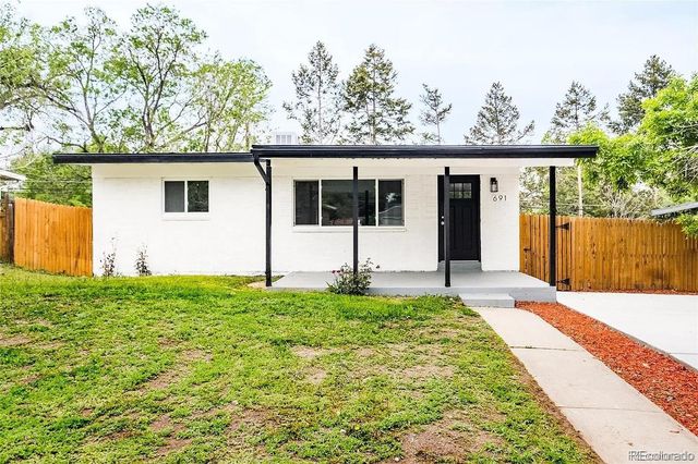 691 S Simms Street, Lakewood, CO 80228