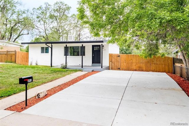 691 S Simms Street, Lakewood, CO 80228